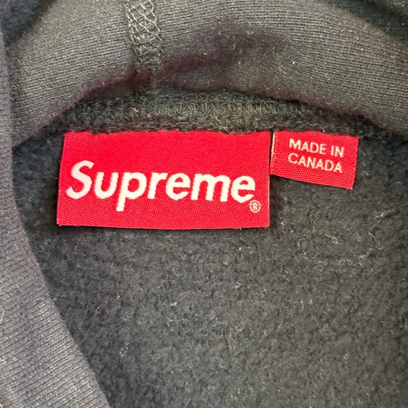 Supreme Black Hoodie Medium Sweatshirt AUTHENTICATED BY LEGIT - Picture 10 of 13